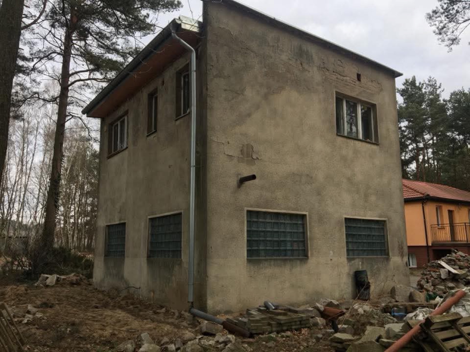 Edificio prima dei lavori